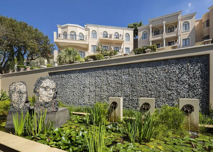 Four Seasons Hotel The Westcliff